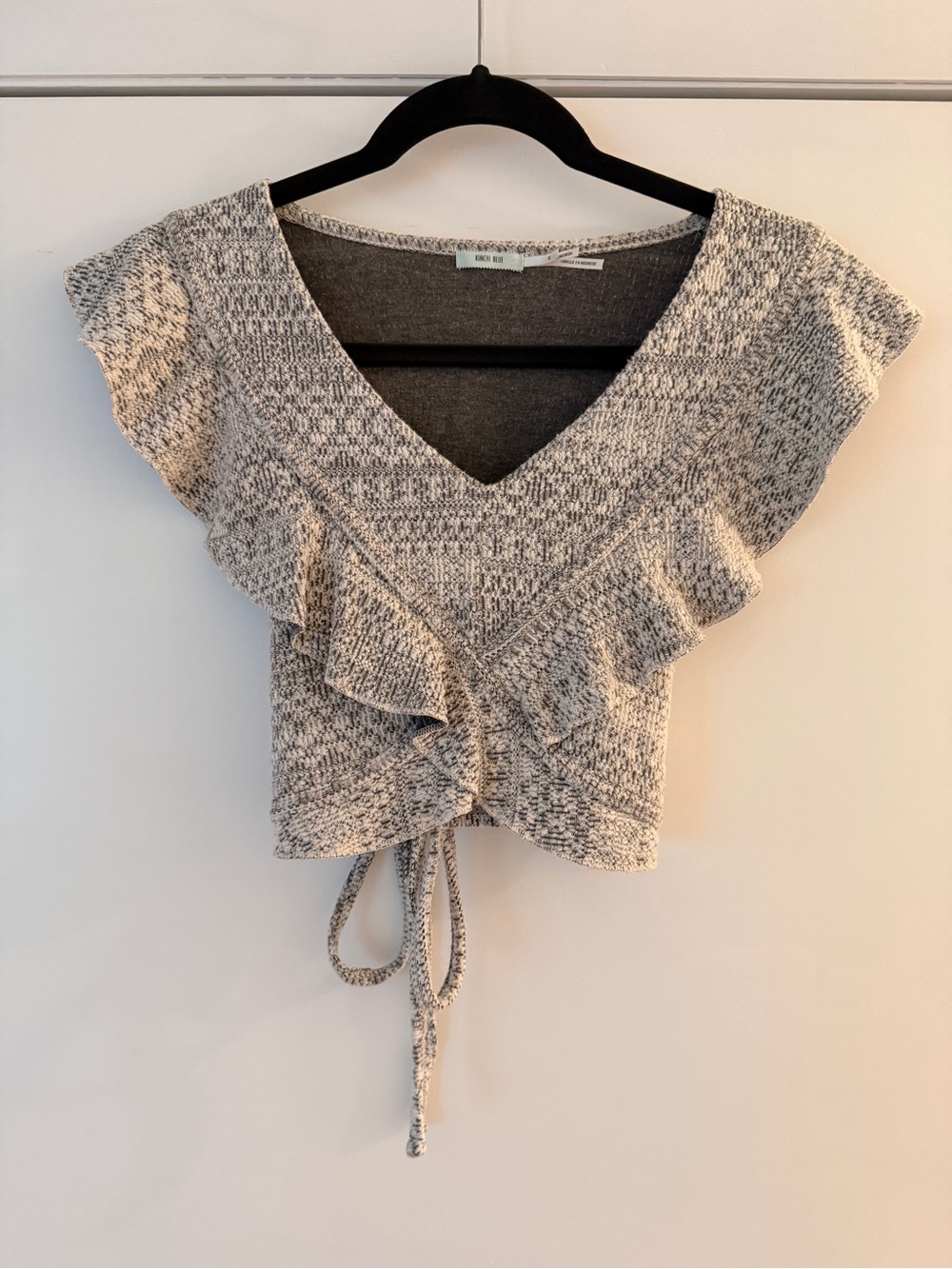 Knit Ruffle Tie-Front Cropped Top in Heather Gray